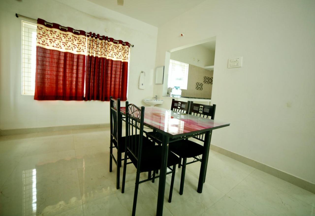 Truelife Homestays - Alamelu Avenue - Fully Furnished Ac 2Bhk Apartments In Tirupati - Walkable To Restaurants & Super Market - Fast Wifi - Kitchen - Easy Access To Airport, Railway Station, Sri Padmavathi & Tirumala Temple Ngoại thất bức ảnh